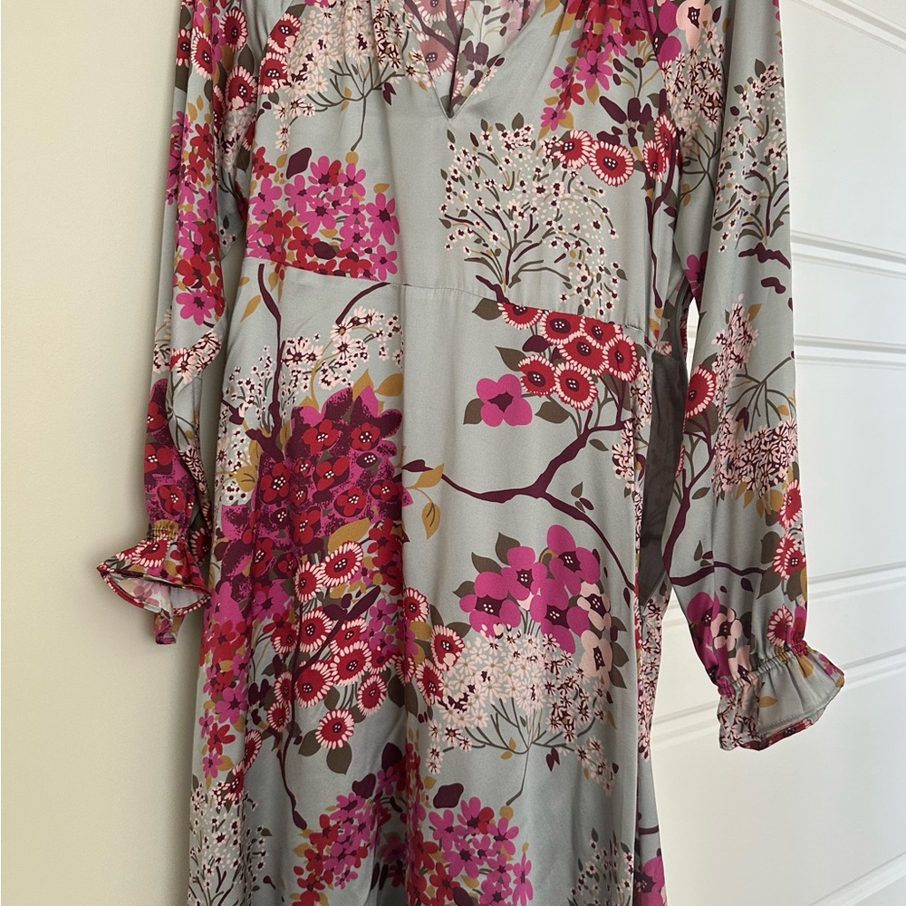 Spartina 449 Gray, Violet Long Sleeve silk dress with V-neck for Wedding Guest
